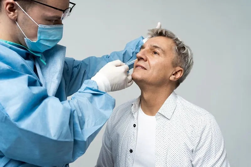 Infección de oído, nariz y garganta